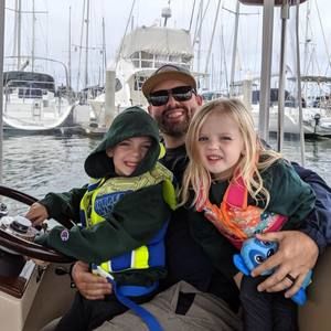 Meet your Posher, Brady